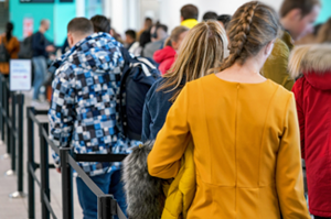 Poteaux &agrave; sangle foule