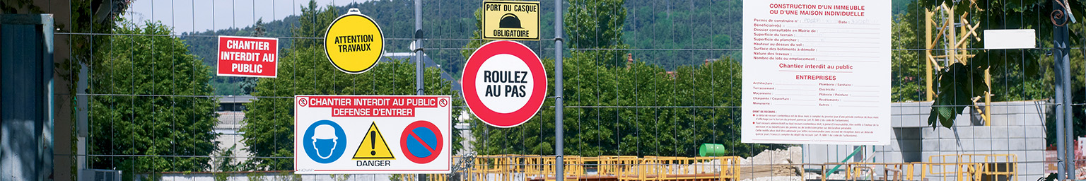 Panneaux de chantier