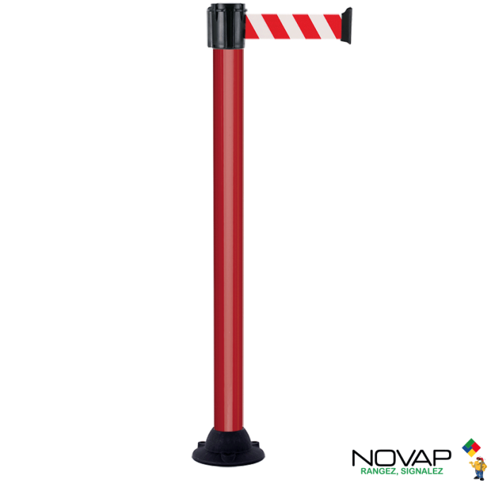 Poteau Alu Rouge laqué à sangle Rouge/Blanche Hachuré 3m x 50mm sur socle fixe - 2011037