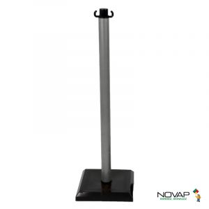 Poteau PVC Gris alu sur socle lesté 3kg - Novap