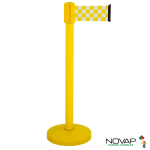 Potelet COLOR alu Jaune à sangle damier Jaune/Blanc 3m x 100mm sur socle portable - Novap