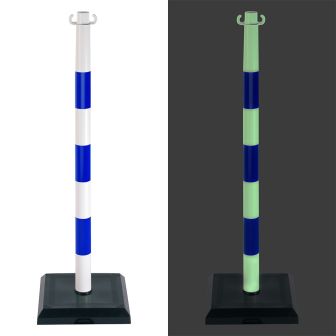 Poteau PVC Bleu/Photoluminescent sur socle lesté 3kg - Novap