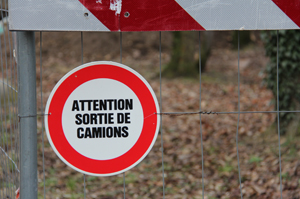 panneau sortie de camion